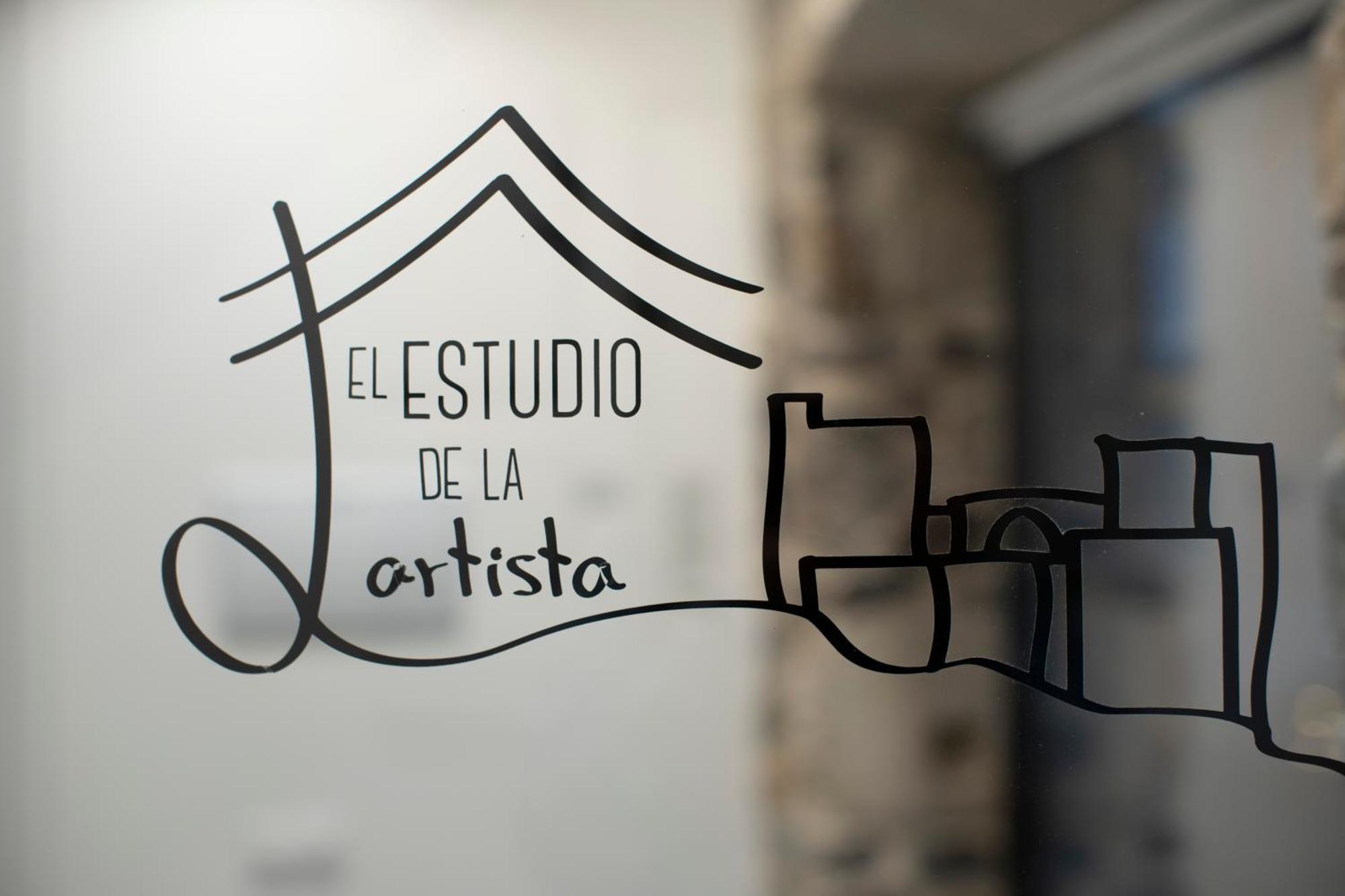 El Estudio De La Artista - El Casar De Leo Alburquerque Dış mekan fotoğraf